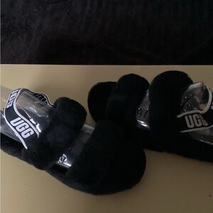 UGG Black Fluffy Slides